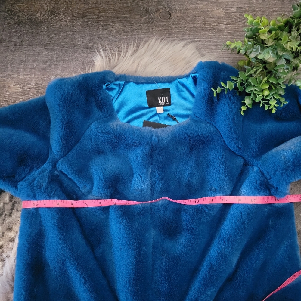 Kut From The Kloth Midnight Blue Faux Fur Midi coat Size Small  NWT - Picture 12 of 15